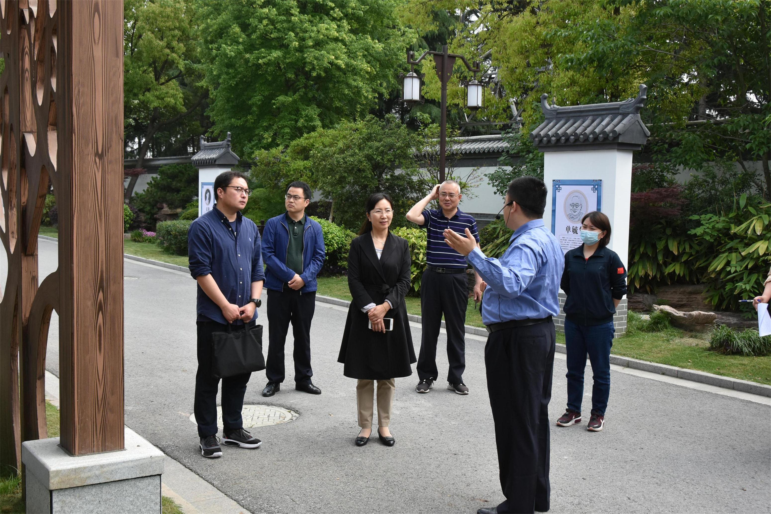 在淮安市淮安区青少年实践基地,淮安市院宣教处汪彦处长,淮安区检察